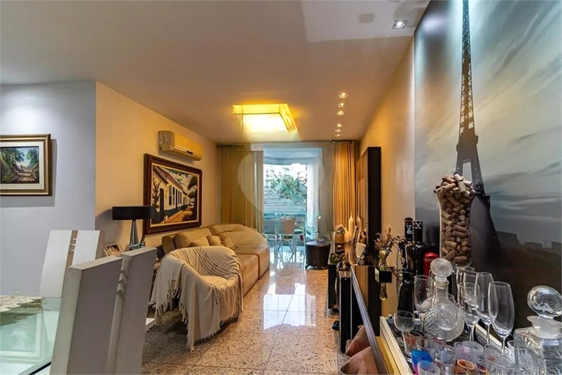 Foto REO1129571