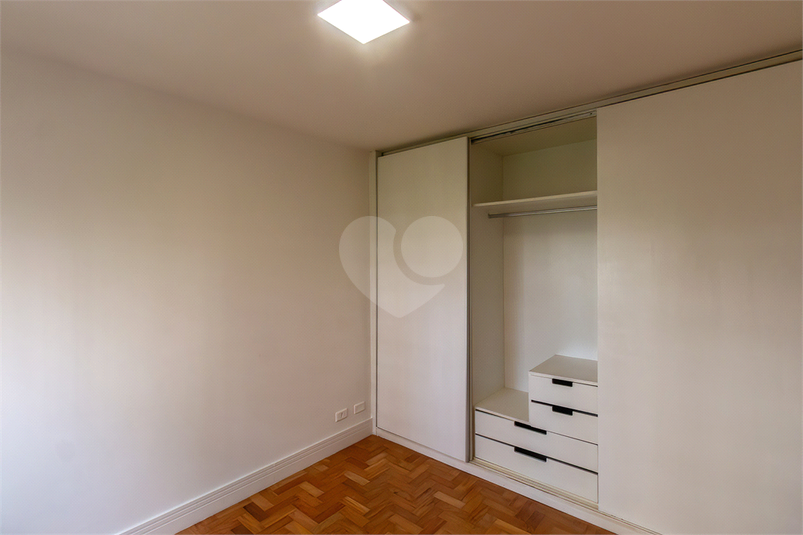 Foto REO1129578
