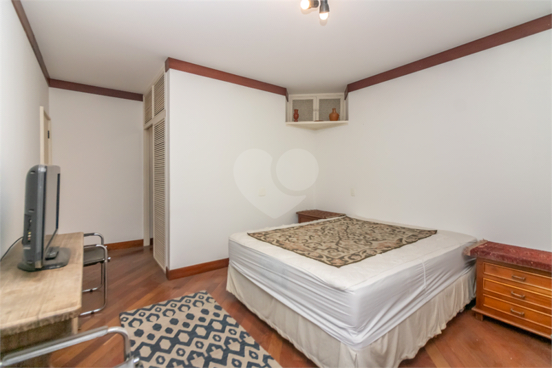 Foto REO1129584