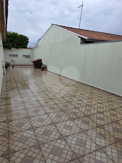 Foto REO1129603