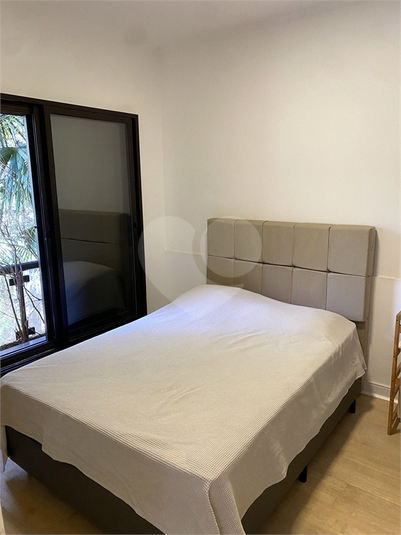 Foto REO1129636