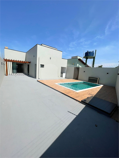 Foto REO1129641