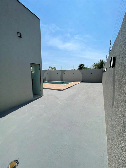 Foto REO1129641