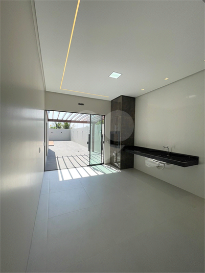 Foto REO1129641