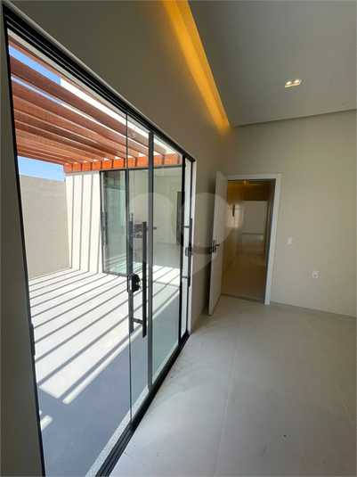 Foto REO1129641