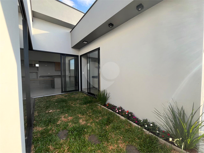 Foto REO1129662
