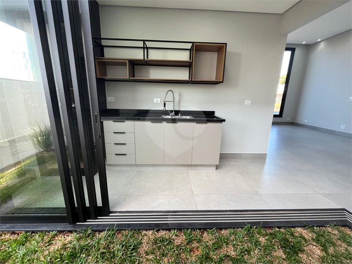 Foto REO1129662