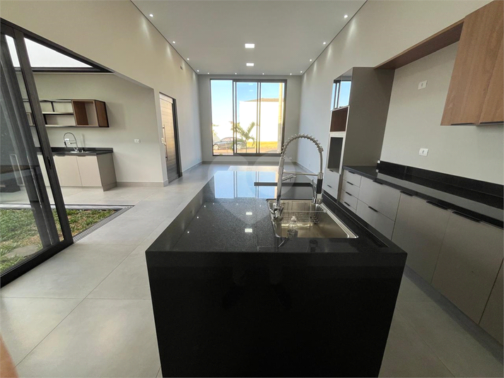 Foto REO1129662