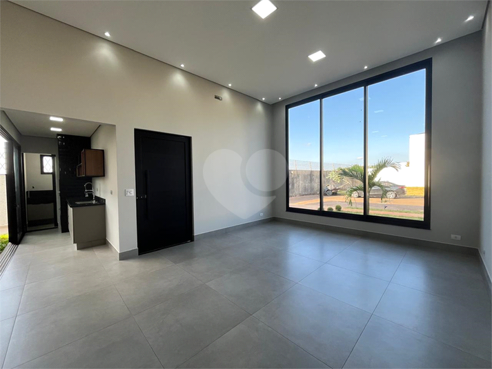 Foto REO1129662