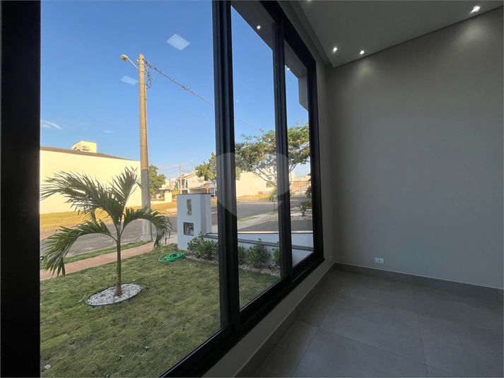 Foto REO1129662