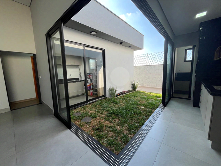 Foto REO1129662