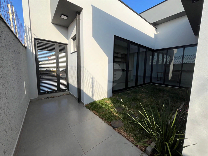 Foto REO1129662