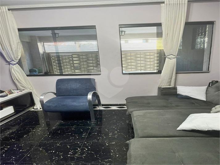 Foto REO1129679