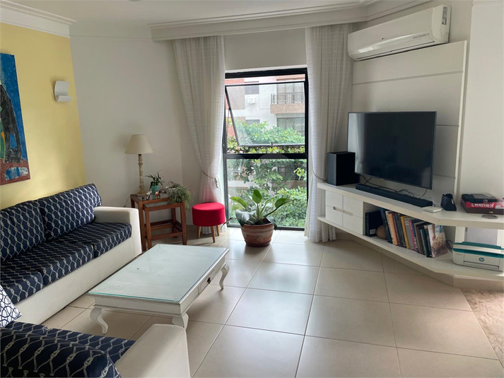 Foto REO1129687