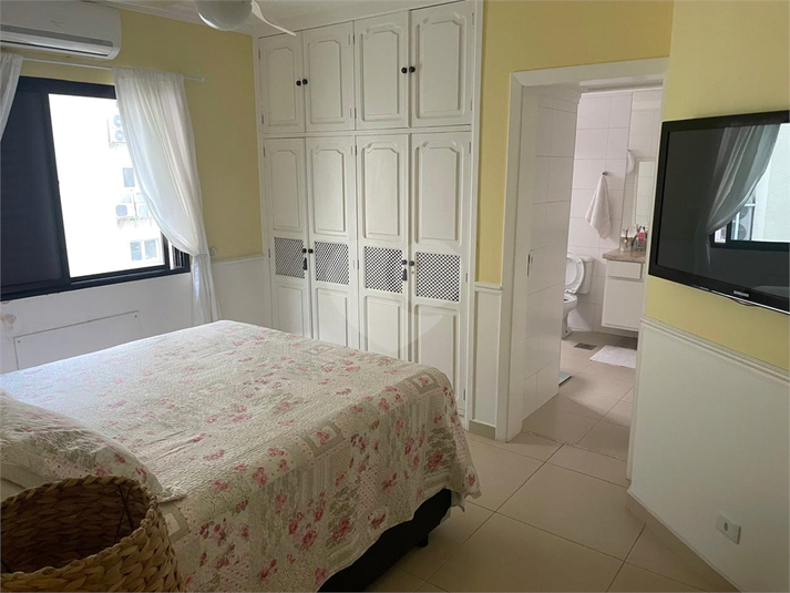 Foto REO1129687