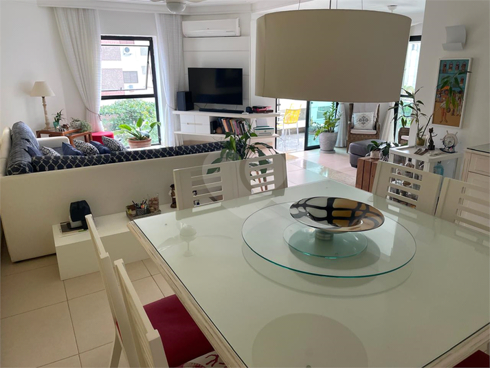 Foto REO1129687