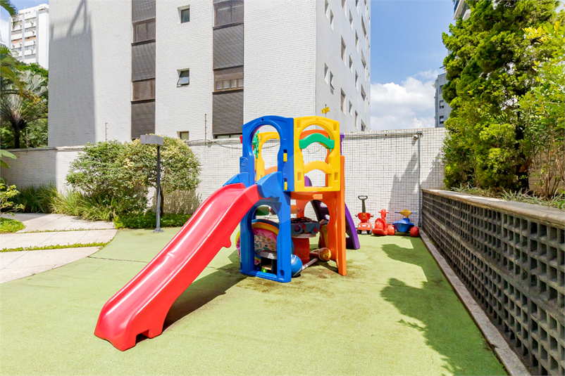 Foto REO1129699