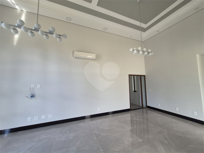 Foto REO1129723
