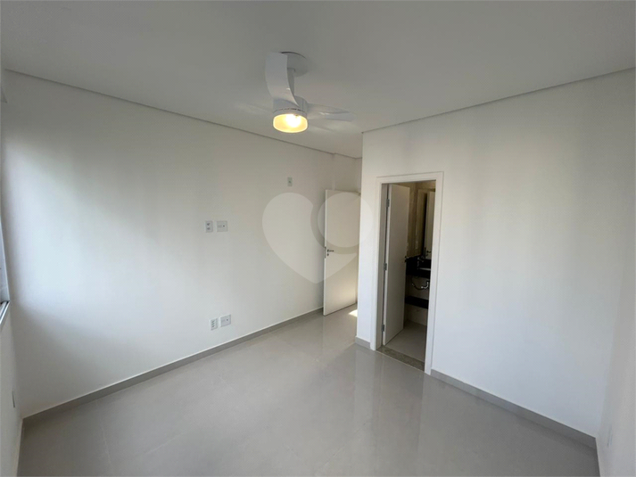 Foto REO1129725