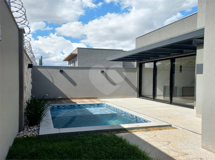 Foto REO1129736