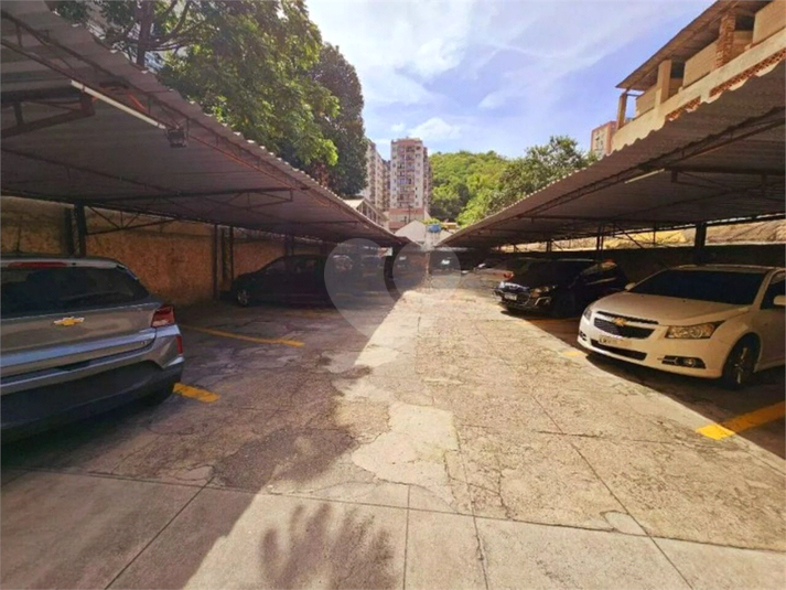 Foto REO1129760