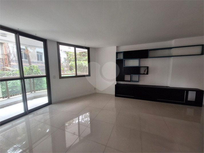 Foto REO1129765