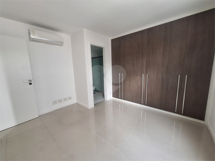 Foto REO1129765
