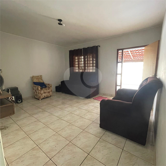 Foto REO1129779