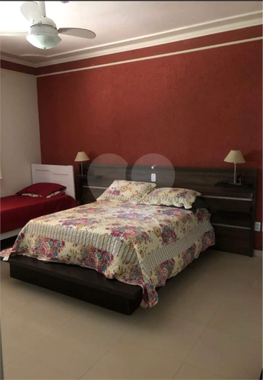 Foto REO1129832