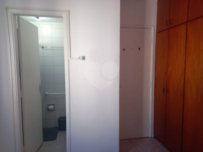 Foto REO1129836