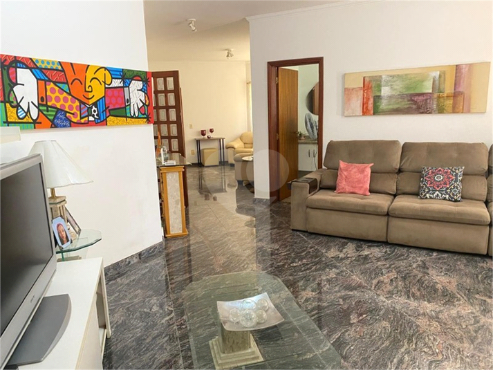 Foto REO1129862