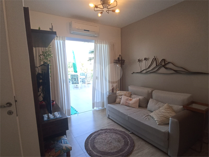 Foto REO1129883