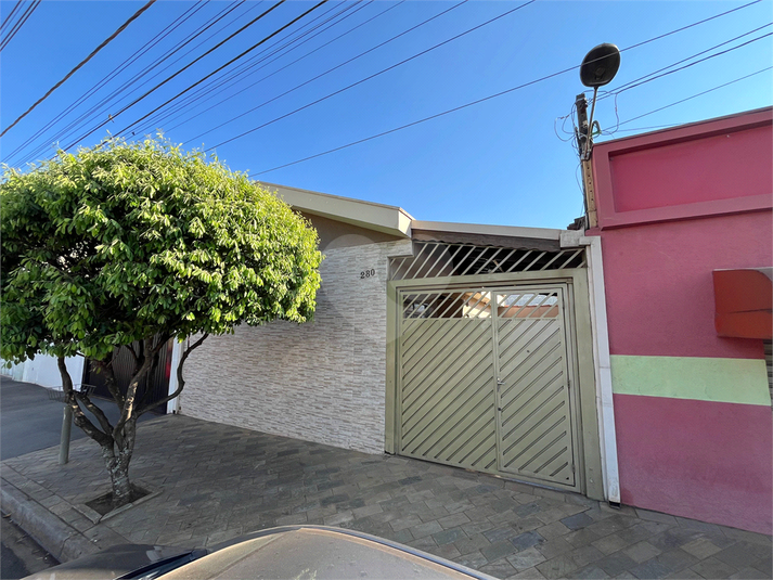 Foto REO1129901