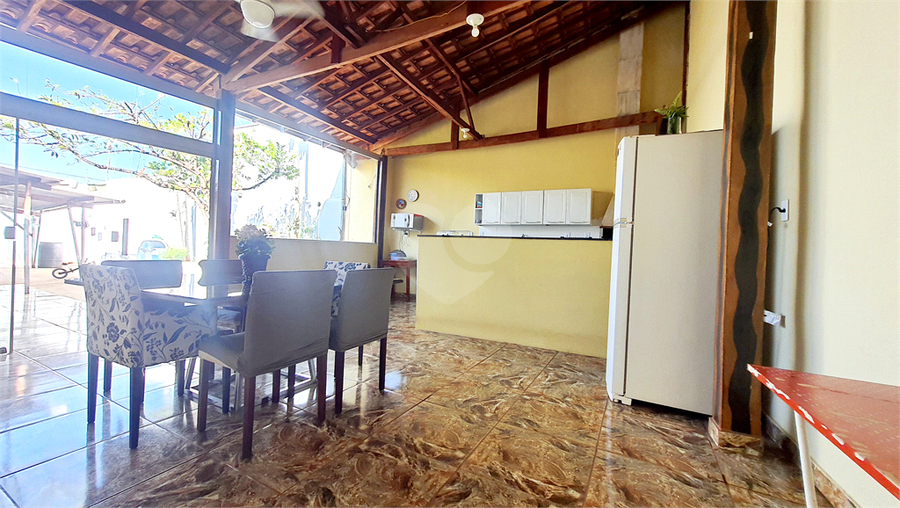 Foto REO1129930