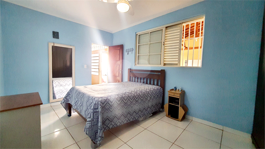 Foto REO1129930