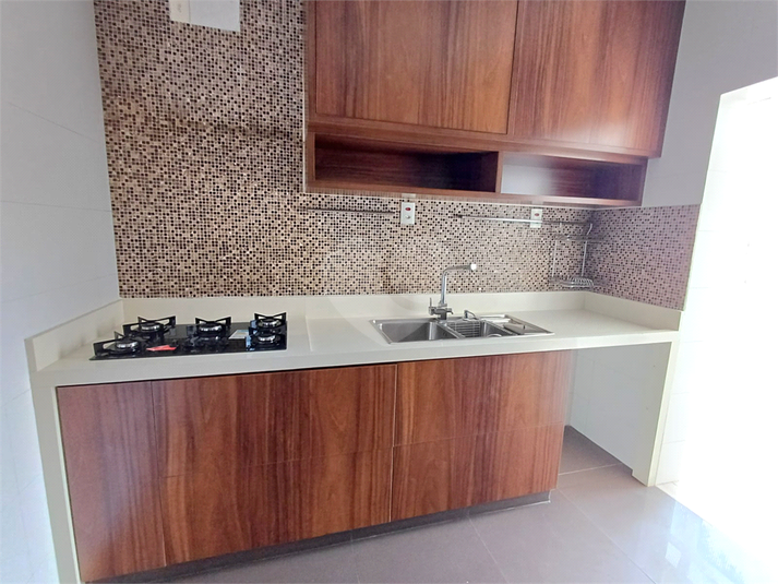Foto REO1129942