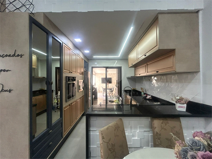 Foto REO1129958