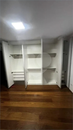 Foto REO1129959