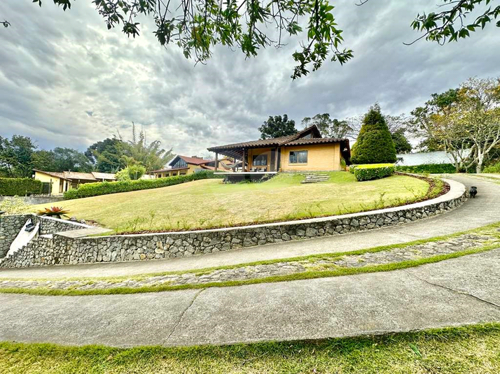 Foto REO1129968