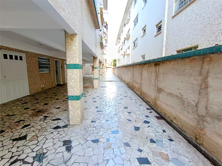 Foto REO1129975