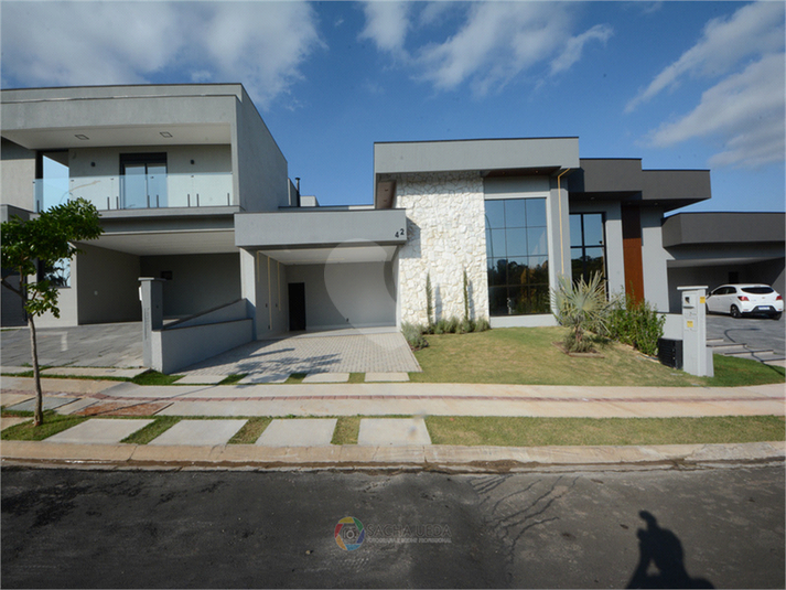 Foto REO1130018