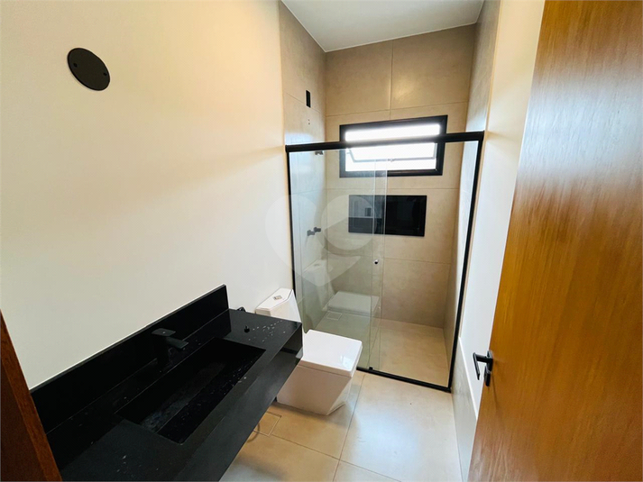 Foto REO1130044