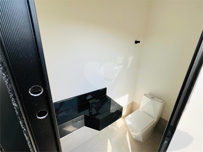 Foto REO1130044