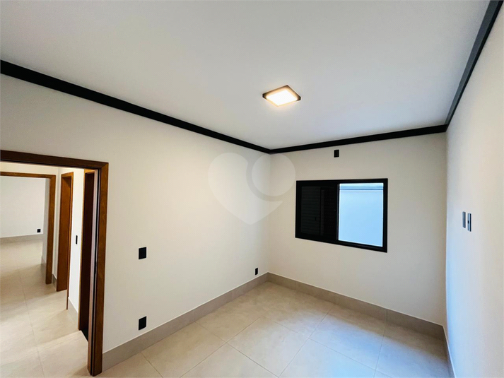 Foto REO1130044