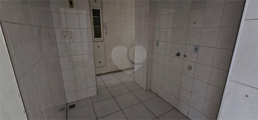 Foto REO1130048