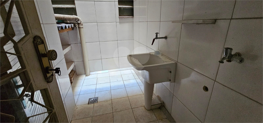 Foto REO1130048