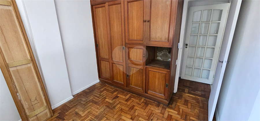 Foto REO1130048