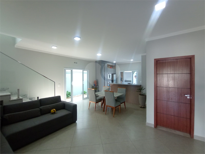 Foto REO1130060