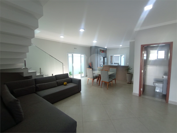 Foto REO1130060