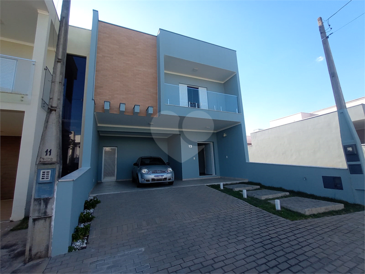 Foto REO1130060